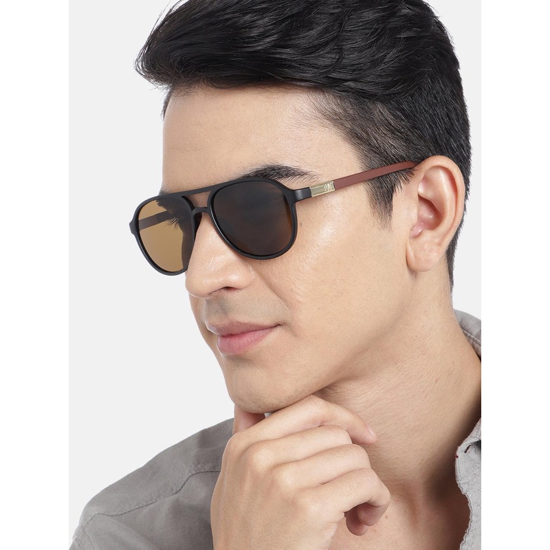 Carlton London Unisex Brown Lens & Black Rectangle Sunglasses with UV Protected Lens