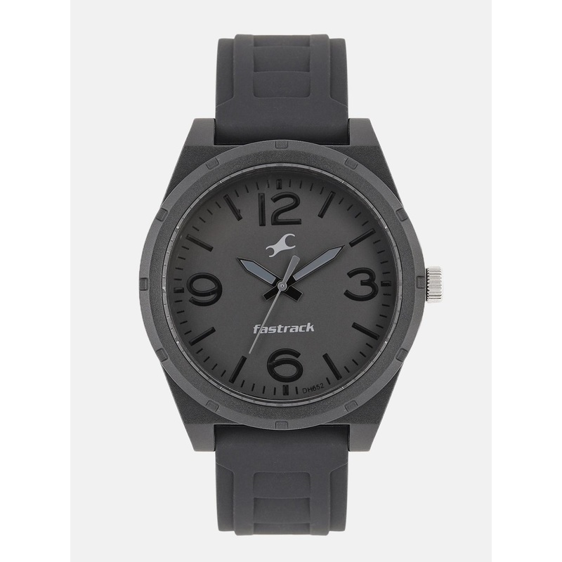 Fastrack Men Black Analogue Watch 38040PP01_BBD1