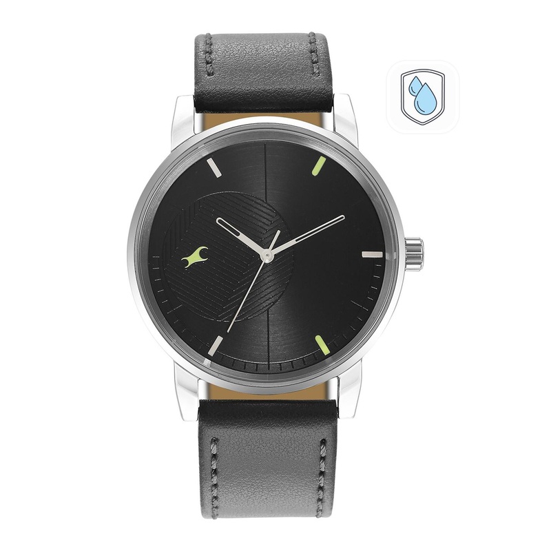 Fastrack Men Green Brass Dial & Beige Leather Straps Analogue Watch