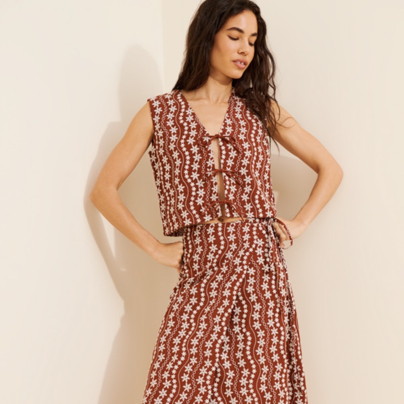 Embroidered Floral Skirt