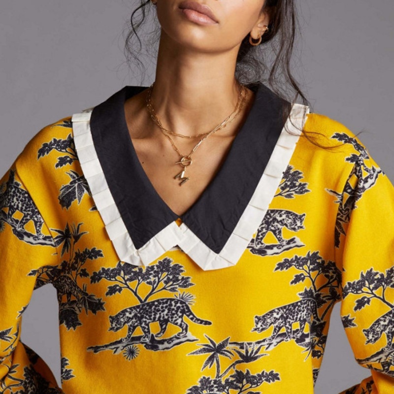 Collared V-Neck Sweatshirt