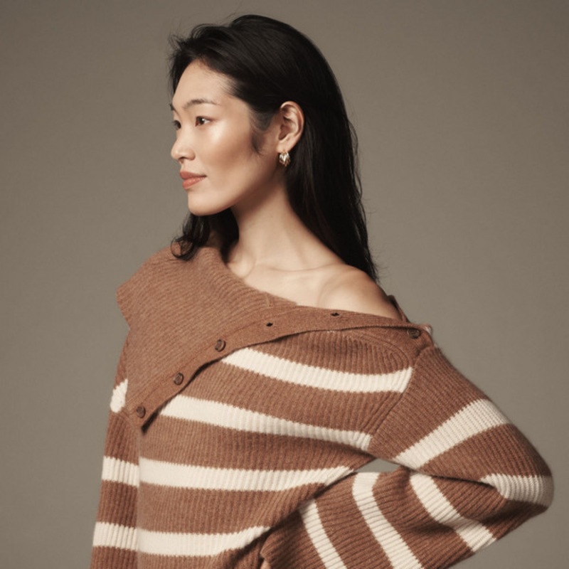 Cashmere Bell-Sleeve Sweater