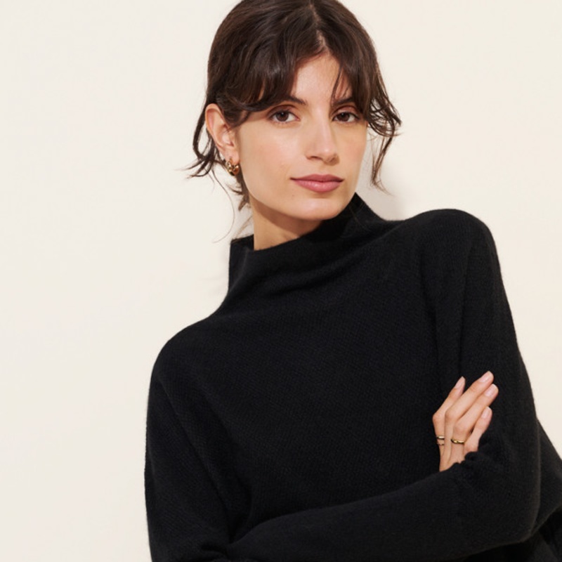 The Shea Oversized Boxy Cashmere Sweater