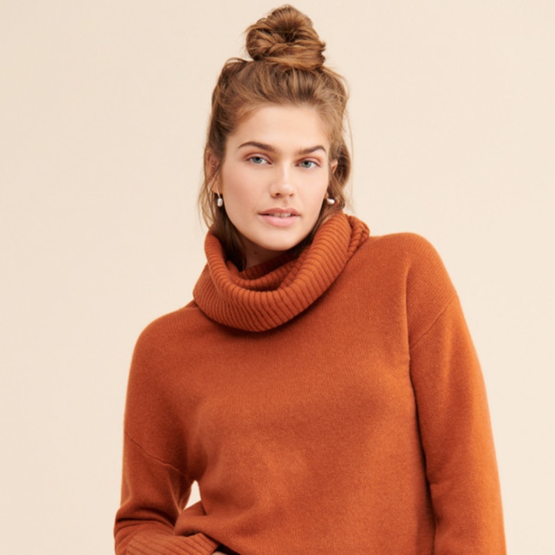 Turtleneck Foldback Cashmere Pullover