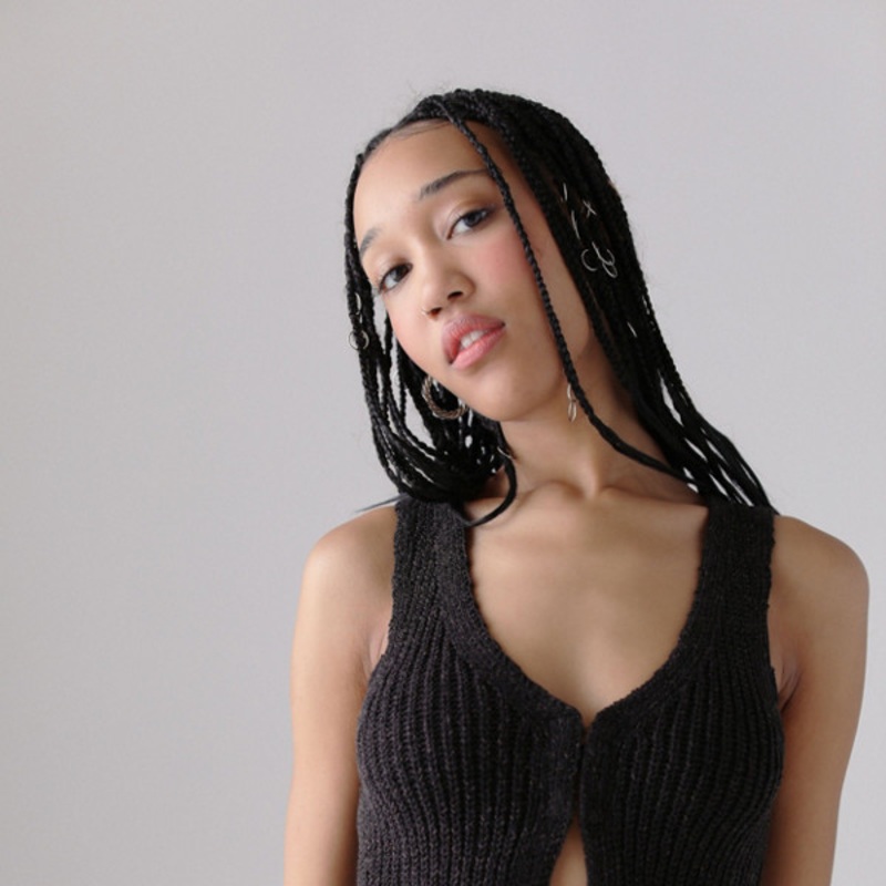 Demi Ribbed Sweater Vest