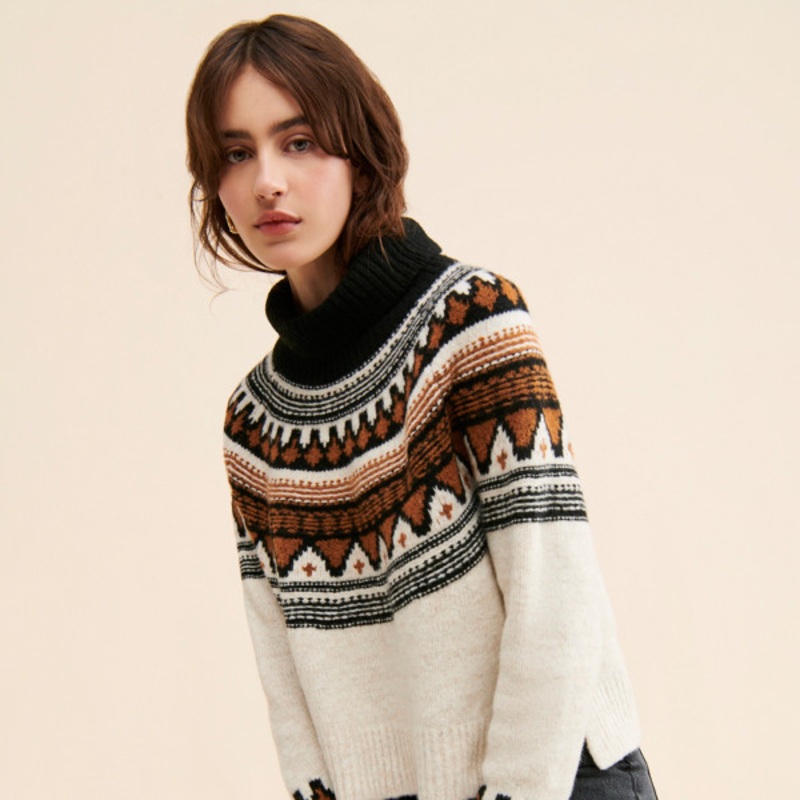 Ceylona Turtleneck Sweater