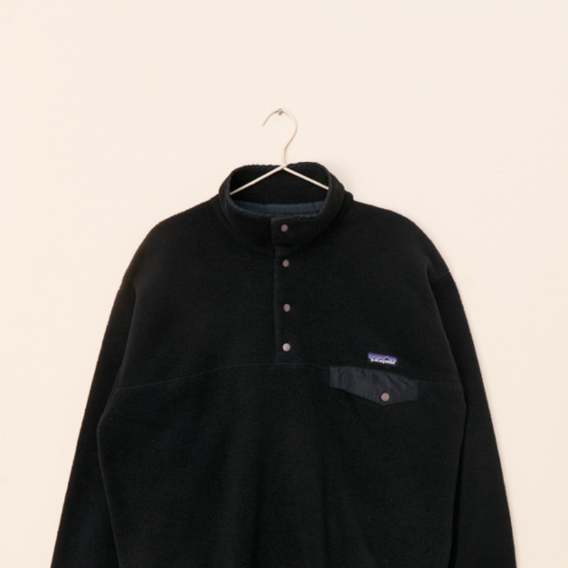 Vintage Patagonia Black Fleece Pullover