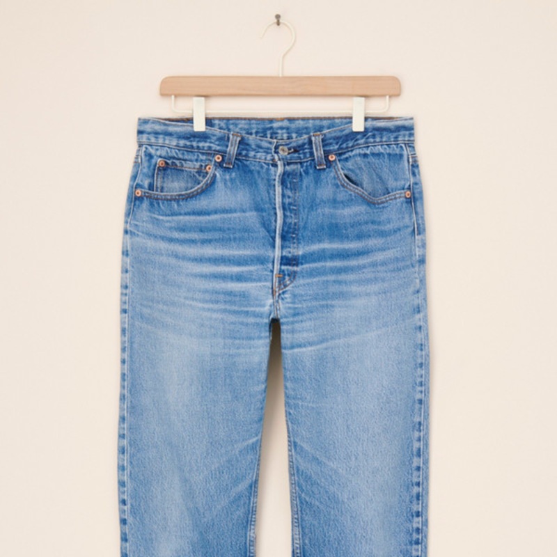 Vintage Light Medium Wash Levi’s Jeans