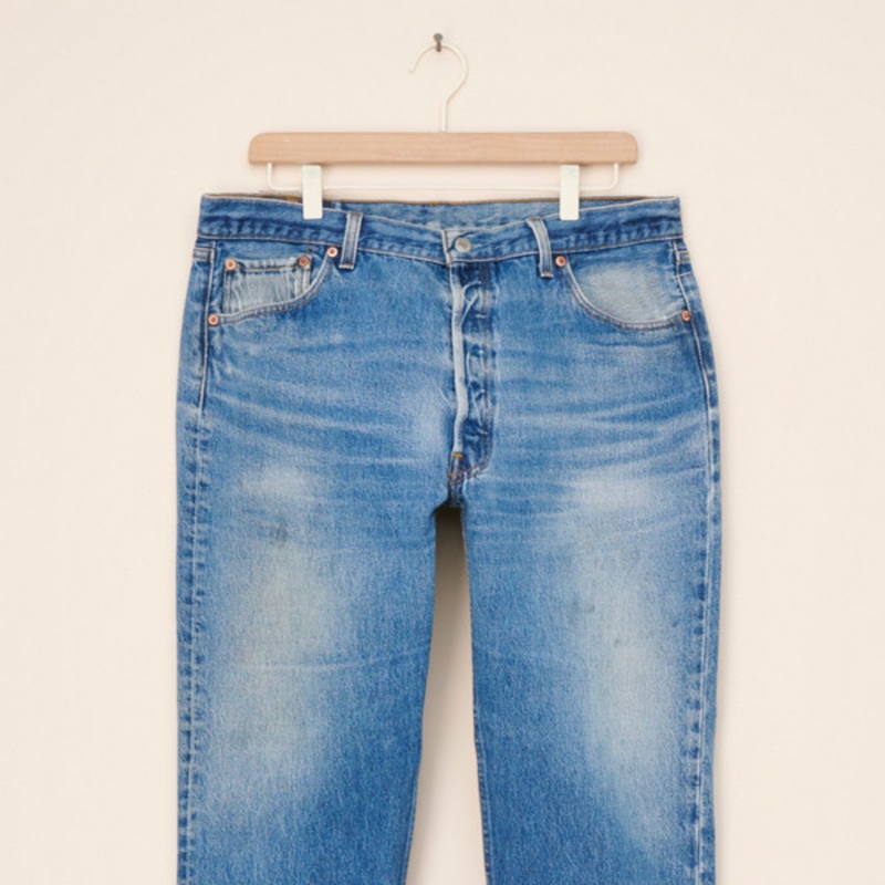 Vintage Medium Wash Faded Levi’s Jeans